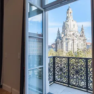 Luxury / 3-raum-suite An Der Frauenkirche / 4 Apartment