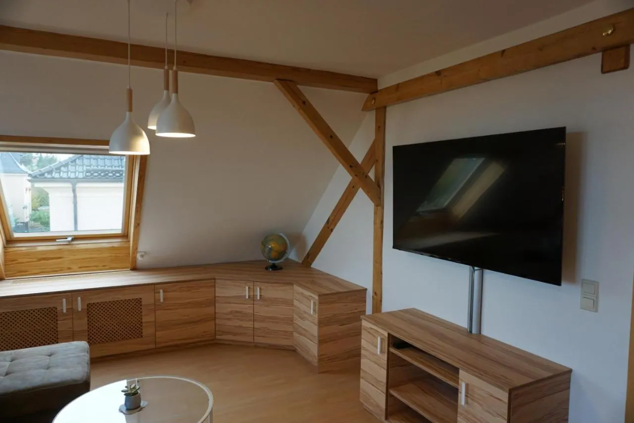 Apartment Mit Ausblick Im Dresdner Suedwesten Dresden 0*,